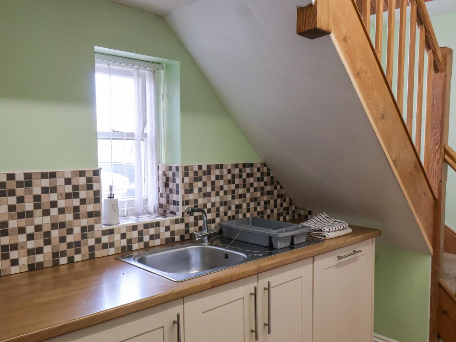 Mayfield Manor Уитби Экстерьер фото